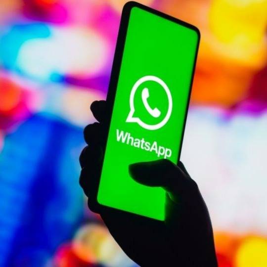 whatsapp-new-feature-chat-lock-private-conversations-will-get-security-cover