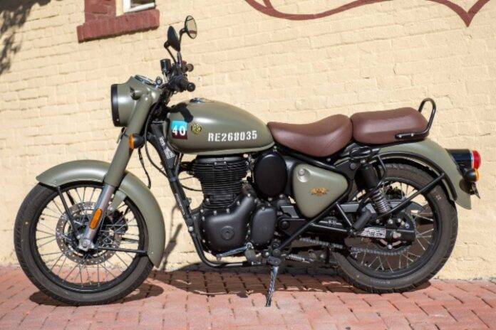 Royal Enfield's bullet is being sold at a price of 45 kilometers
