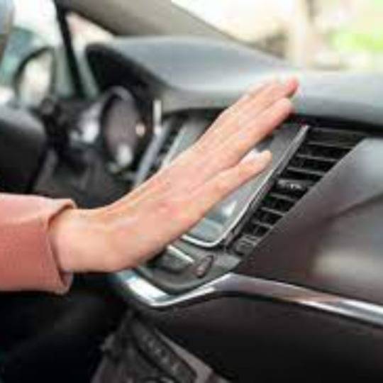 Car AC Tips: Whether the car is expensive or cheap, there are 4 features hidden in the AC button!